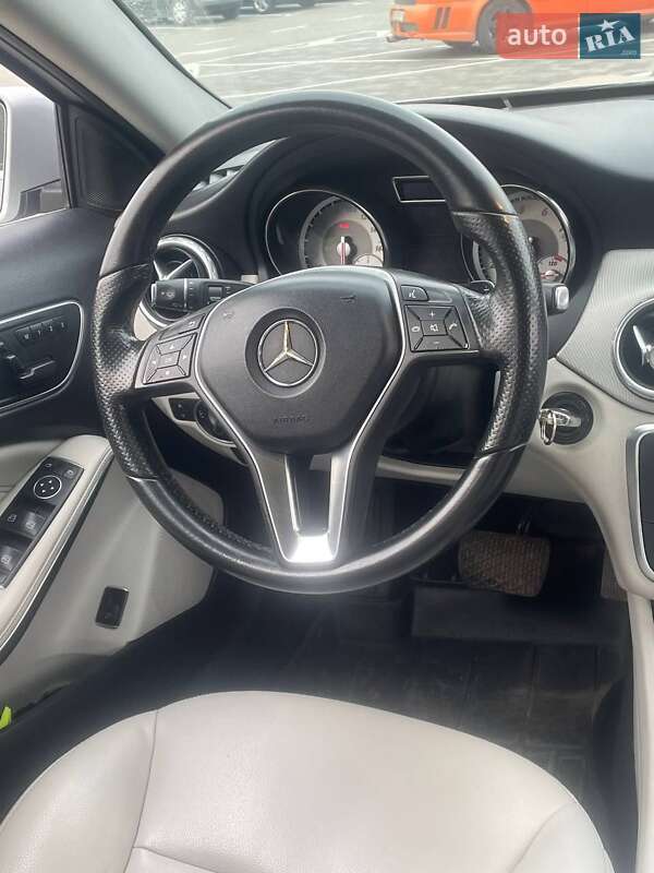 Внедорожник / Кроссовер Mercedes-Benz GLA-Class 2014 в Виннице фото 8 Внедорожник / Кроссовер Mercedes-Benz GLA-Class 2014 в Виннице