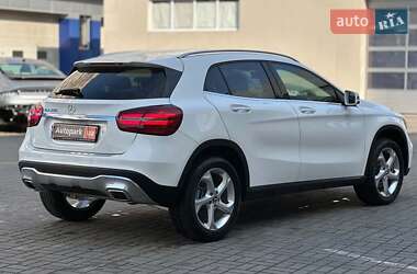 Внедорожник / Кроссовер Mercedes-Benz GLA-Class 2019 в 
