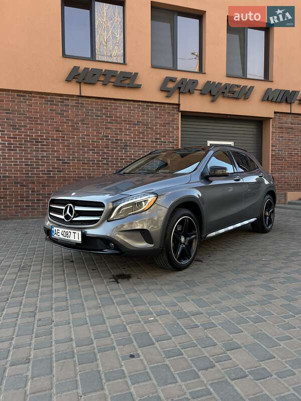 Внедорожник / Кроссовер Mercedes-Benz GLA-Class 2016 в Днепре