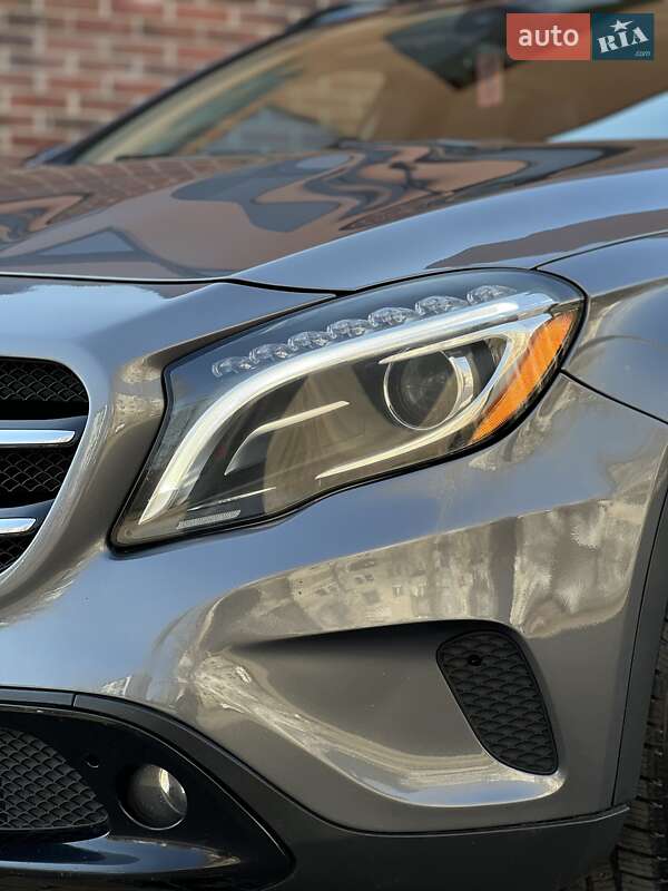 Внедорожник / Кроссовер Mercedes-Benz GLA-Class 2016 в Днепре