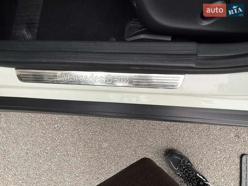 Позашляховик / Кросовер Mercedes-Benz GLA-Class 2017 в Києві