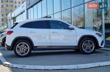 Внедорожник / Кроссовер Mercedes-Benz GLA-Class 2023 в 