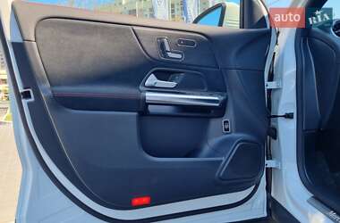 Внедорожник / Кроссовер Mercedes-Benz GLA-Class 2023 в 