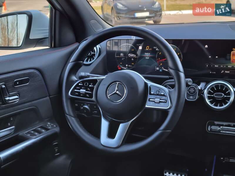 Позашляховик / Кросовер Mercedes-Benz GLA-Class 2023 в Одесі