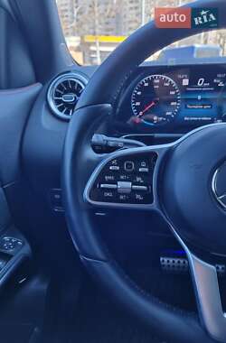 Внедорожник / Кроссовер Mercedes-Benz GLA-Class 2023 в 
