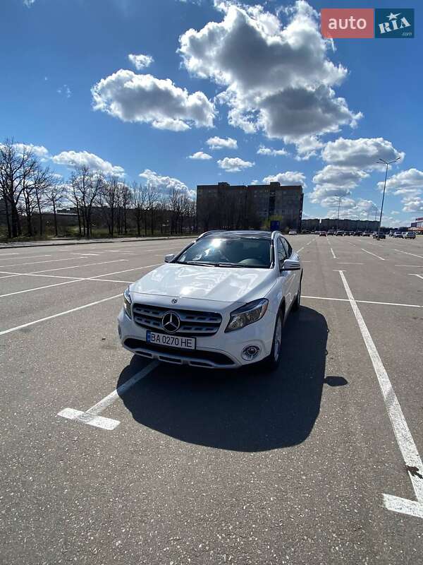 Позашляховик / Кросовер Mercedes-Benz GLA-Class 2017 в Кропивницькому