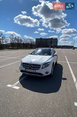 Внедорожник / Кроссовер Mercedes-Benz GLA-Class 2017 в 