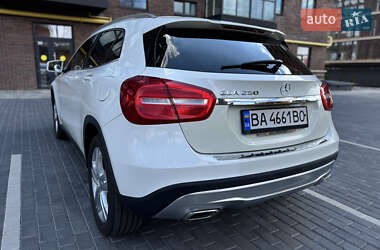 Внедорожник / Кроссовер Mercedes-Benz GLA-Class 2016 в 