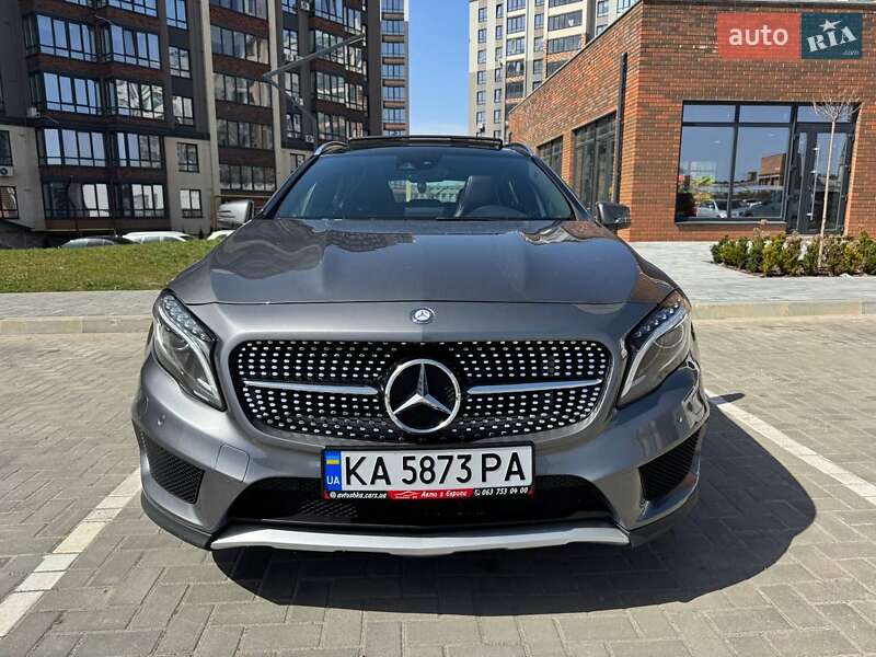 Внедорожник / Кроссовер Mercedes-Benz GLA-Class 2015 в 