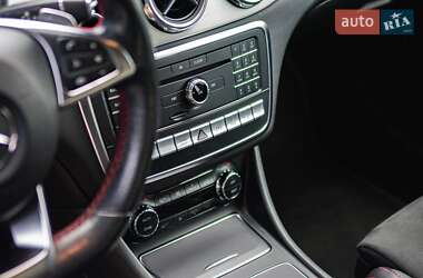 Внедорожник / Кроссовер Mercedes-Benz GLA-Class 2018 в 