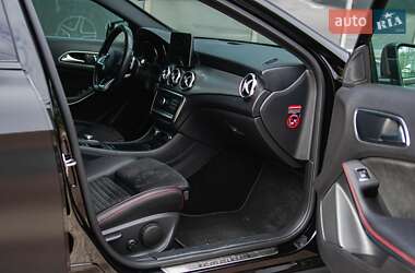Внедорожник / Кроссовер Mercedes-Benz GLA-Class 2018 в 