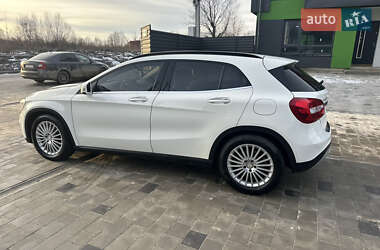 Внедорожник / Кроссовер Mercedes-Benz GLA-Class 2015 в 