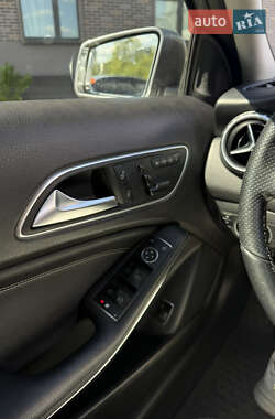 Внедорожник / Кроссовер Mercedes-Benz GLA-Class 2015 в 