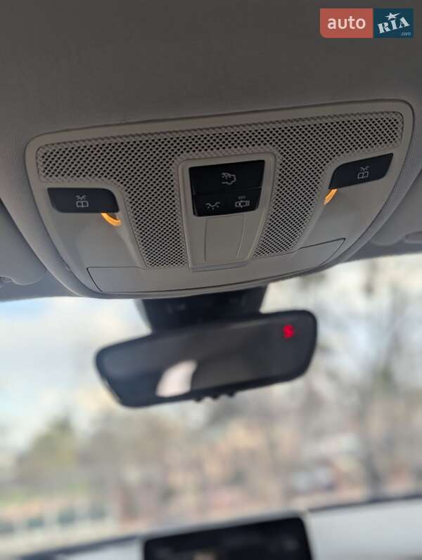 Позашляховик / Кросовер Mercedes-Benz GLA-Class 2019 в Харкові