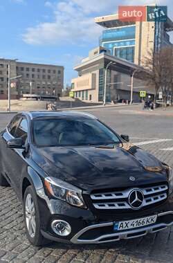 Внедорожник / Кроссовер Mercedes-Benz GLA-Class 2019 в 