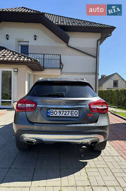 Внедорожник / Кроссовер Mercedes-Benz GLA-Class 2016 в 