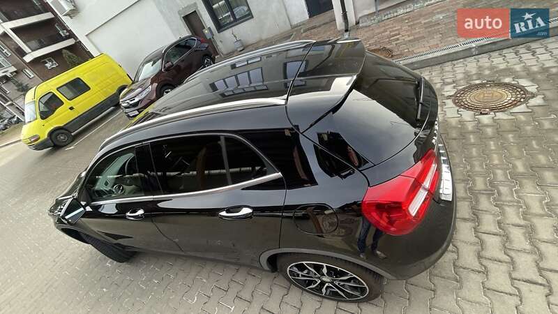 Позашляховик / Кросовер Mercedes-Benz GLA-Class 2016 в Києві