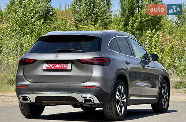 Внедорожник / Кроссовер Mercedes-Benz GLA-Class 2021 в 