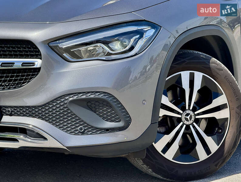 Позашляховик / Кросовер Mercedes-Benz GLA-Class 2021 в Києві