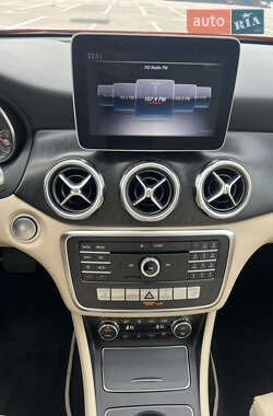Внедорожник / Кроссовер Mercedes-Benz GLA-Class 2019 в 
