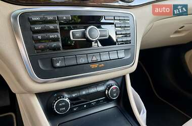 Внедорожник / Кроссовер Mercedes-Benz GLA-Class 2015 в 