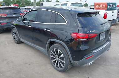 Внедорожник / Кроссовер Mercedes-Benz GLA-Class 2020 в 