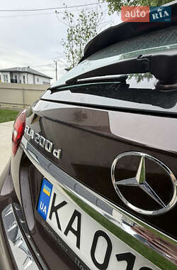 Позашляховик / Кросовер Mercedes-Benz GLA-Class 2017 в 