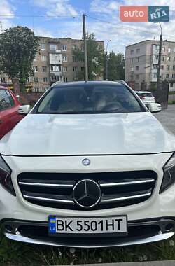 Внедорожник / Кроссовер Mercedes-Benz GLA-Class 2015 в Ровно