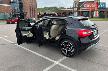 Внедорожник / Кроссовер Mercedes-Benz GLA-Class 2017 в 