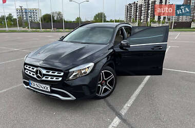 Внедорожник / Кроссовер Mercedes-Benz GLA-Class 2017 в 