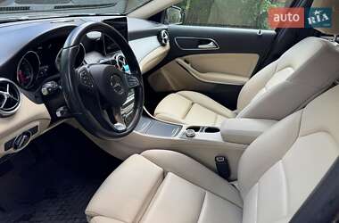 Позашляховик / Кросовер Mercedes-Benz GLA-Class 2017 в 