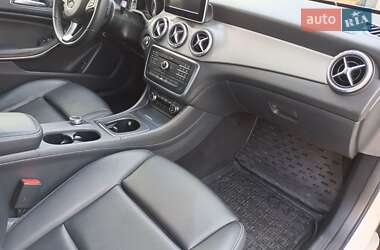 Внедорожник / Кроссовер Mercedes-Benz GLA-Class 2016 в 