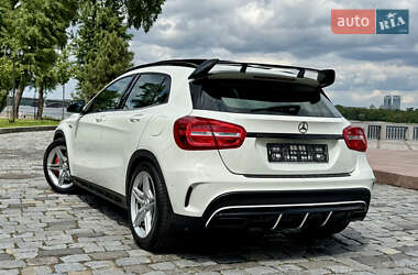 Позашляховик / Кросовер Mercedes-Benz GLA-Class 2016 в 