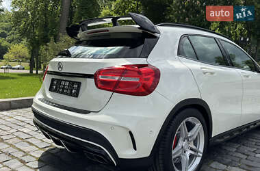 Позашляховик / Кросовер Mercedes-Benz GLA-Class 2016 в 