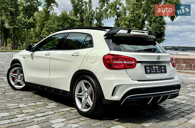 Позашляховик / Кросовер Mercedes-Benz GLA-Class 2016 в 