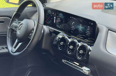 Внедорожник / Кроссовер Mercedes-Benz GLA-Class 2020 в 