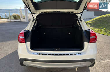 Внедорожник / Кроссовер Mercedes-Benz GLA-Class 2014 в 