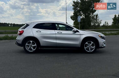 Внедорожник / Кроссовер Mercedes-Benz GLA-Class 2017 в 