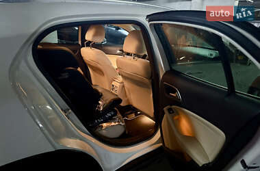 Внедорожник / Кроссовер Mercedes-Benz GLA-Class 2015 в 