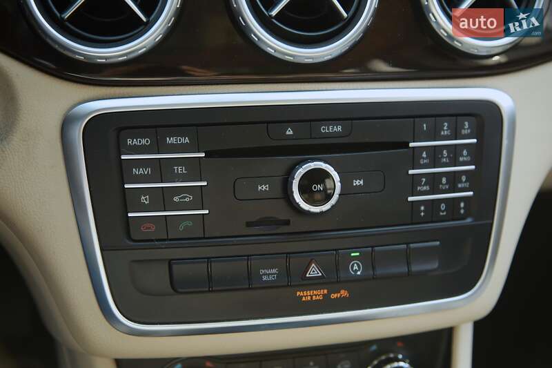 Позашляховик / Кросовер Mercedes-Benz GLA-Class 2016 в Харкові