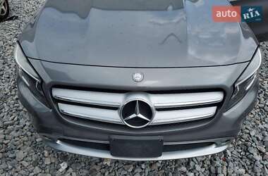 Внедорожник / Кроссовер Mercedes-Benz GLA-Class 2015 в 