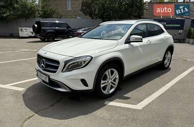Внедорожник / Кроссовер Mercedes-Benz GLA-Class 2016 в 