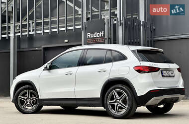 Позашляховик / Кросовер Mercedes-Benz GLA-Class 2020 в 