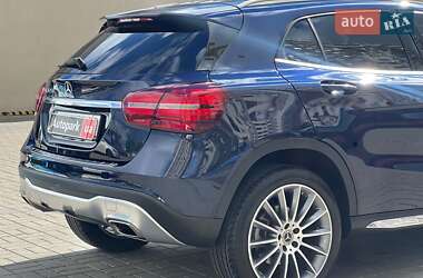 Внедорожник / Кроссовер Mercedes-Benz GLA-Class 2019 в 