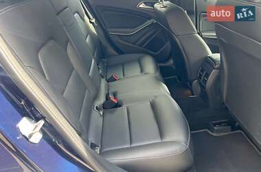 Внедорожник / Кроссовер Mercedes-Benz GLA-Class 2019 в 