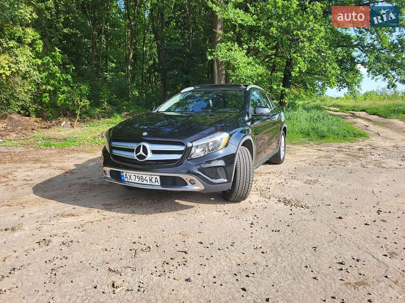 Внедорожник / Кроссовер Mercedes-Benz GLA-Class 2015 в 