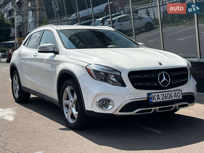 Mercedes-Benz GLA-Class 2018