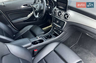 Внедорожник / Кроссовер Mercedes-Benz GLA-Class 2018 в 