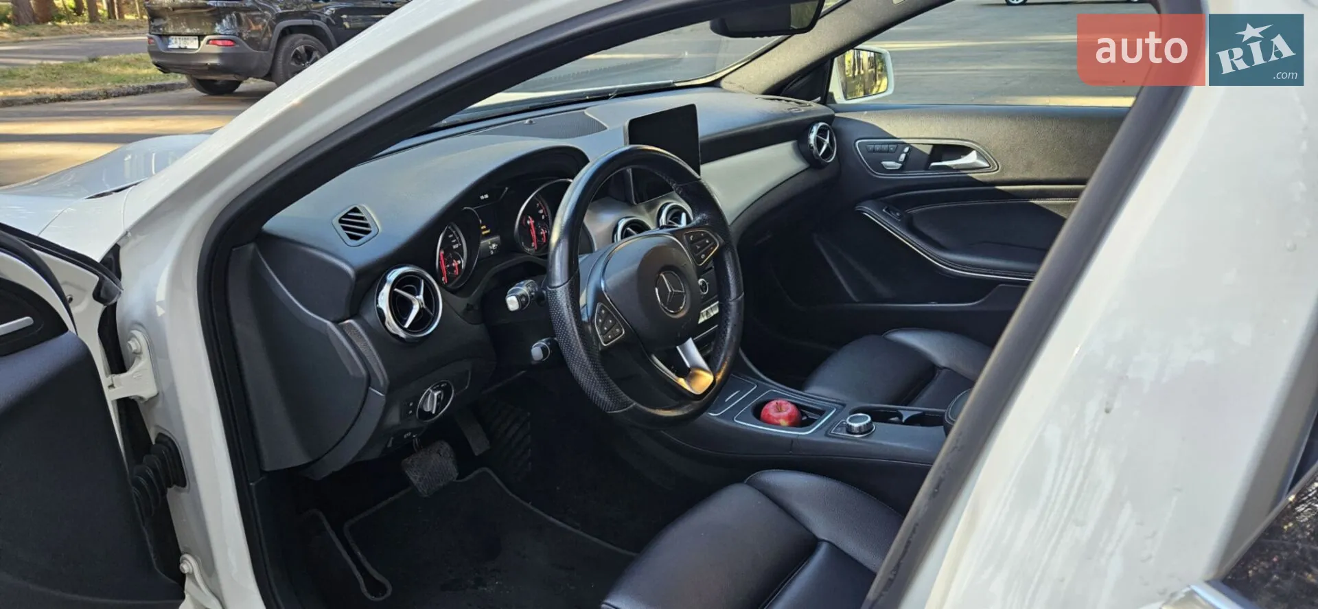2018 Mercedes-Benz GLA-klasse - мініатюра 8