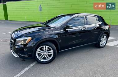 Внедорожник / Кроссовер Mercedes-Benz GLA-Class 2016 в 